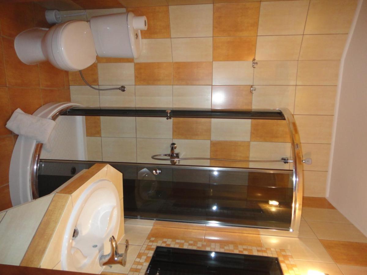 Hotel Mirex Krynica-Zdrój Esterno foto